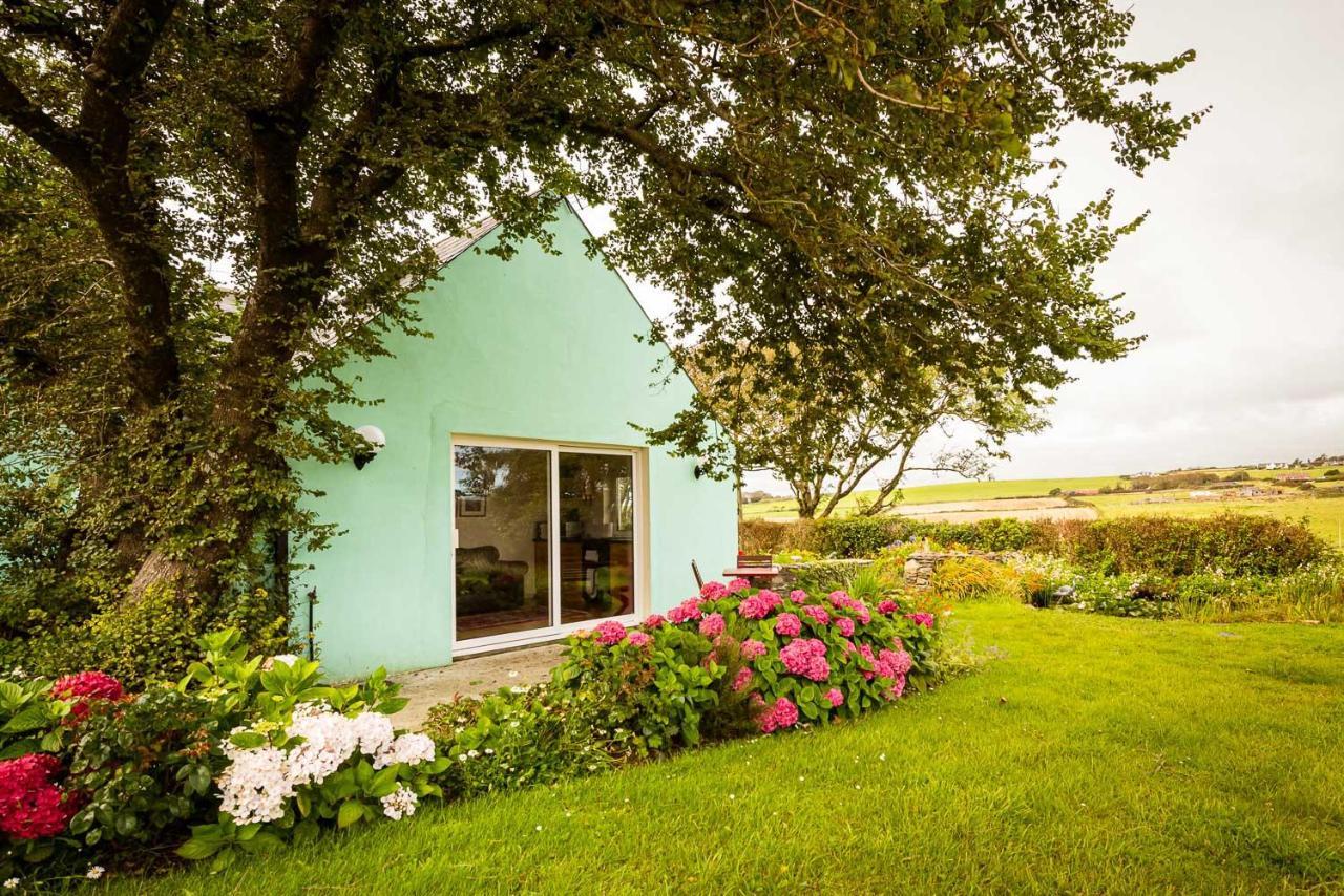 Апартаменты The Wild Atlantic Hideaway Клонакилти Экстерьер фото